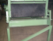 PRZESIEWACZ WIBRACYJNY PW1